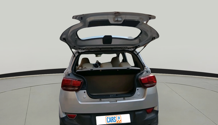 2017 Mahindra Kuv100 K8 D 6 STR, Diesel, Manual, 67,236 km, exterior