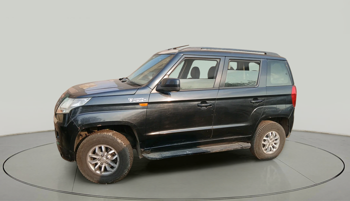 2016 Mahindra TUV300 T8 AMT, Diesel, Automatic, 57,840 km, exterior