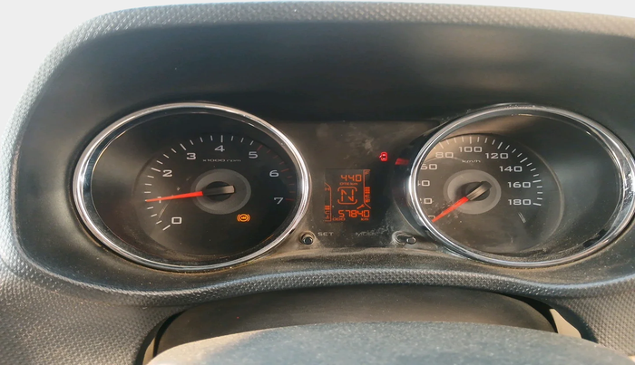 2016 Mahindra TUV300 T8 AMT, Diesel, Automatic, 57,840 km, interior