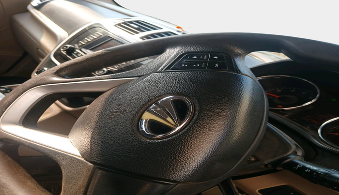 2016 Mahindra TUV300 T8 AMT, Diesel, Automatic, 57,840 km, interior