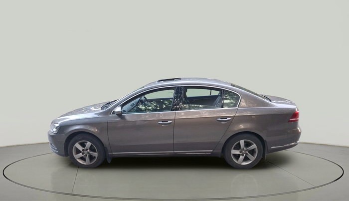 2011 Volkswagen Passat 2.0 PD DSG, Diesel, Automatic, 1,41,194 km, exterior