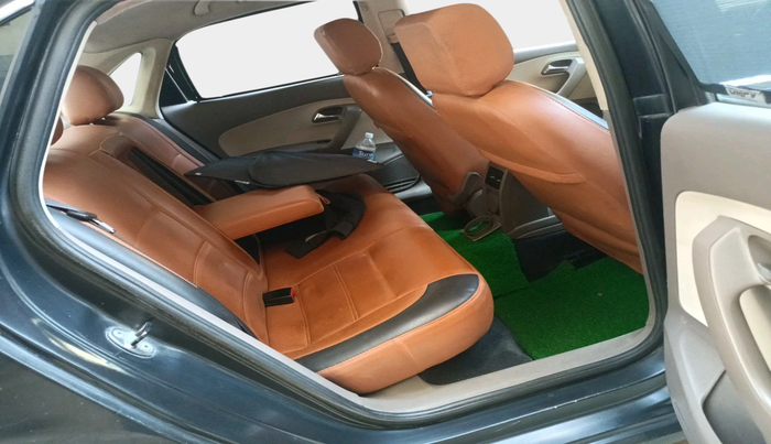 2012 Skoda Rapid ELEGANCE 1.6 TDI CR MT, Diesel, Manual, 2,31,806 km, interior