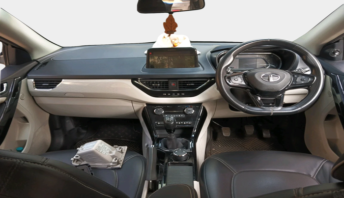 2021 Tata NEXON XZ PLUS PETROL SUNROOF, Petrol, Manual, 29,411 km, interior