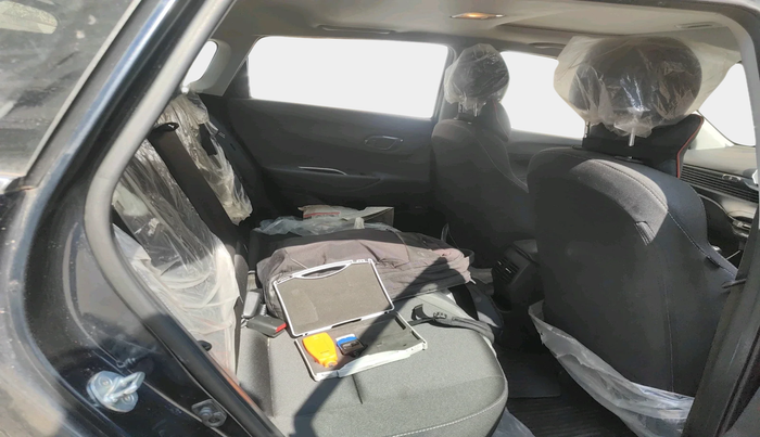 2022 Hyundai NEW I20 ASTA (O) 1.2 MT, Petrol, Manual, 18,399 km, interior