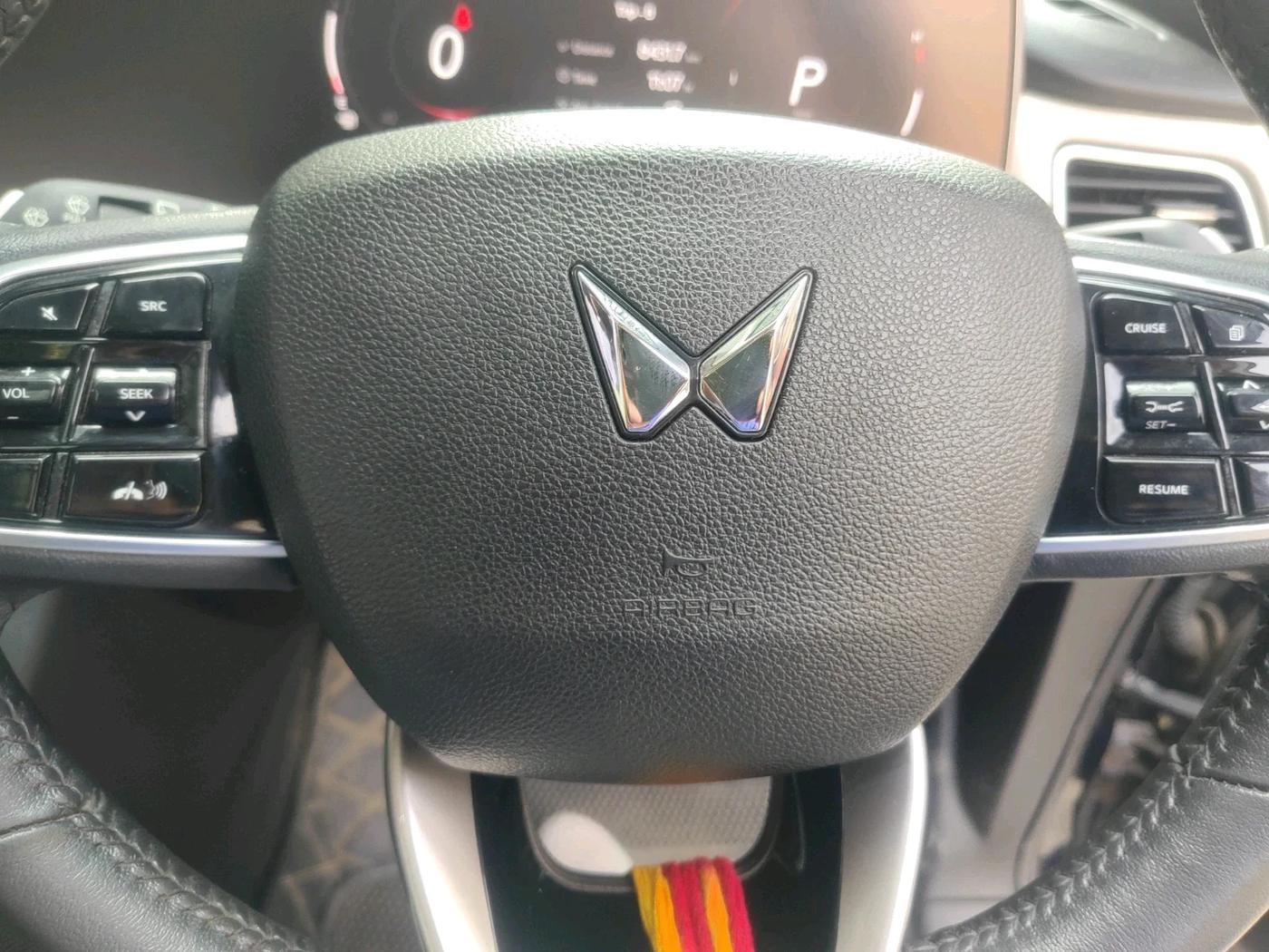 2023 Mahindra XUV700 AX 7 LUXURY D AT 7 STR, Diesel, Automatic, 69,814 km, interior