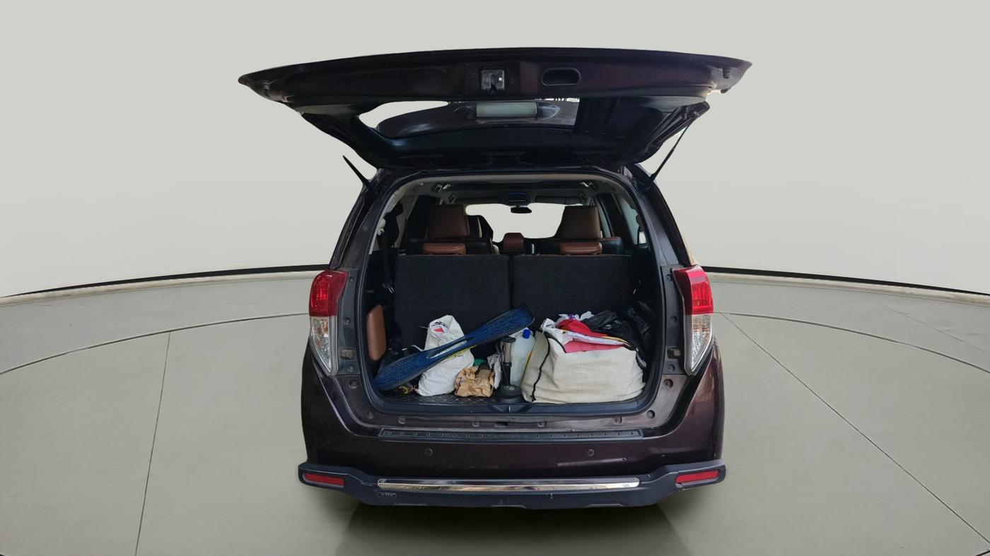 2018 Toyota Innova Crysta 2.8 ZX AT 7 STR, Diesel, Automatic, 1,21,899 km, exterior