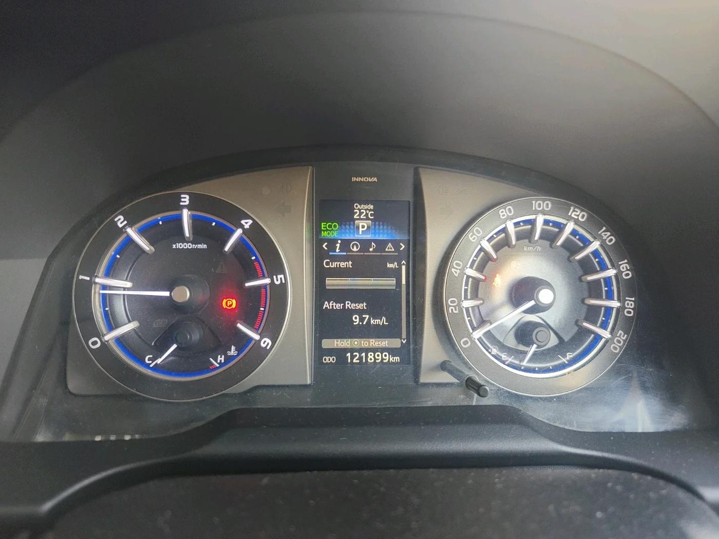 2018 Toyota Innova Crysta 2.8 ZX AT 7 STR, Diesel, Automatic, 1,21,899 km, interior