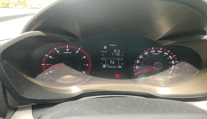2022 Mahindra XUV300 W6 1.2 PETROL, Petrol, Manual, 69,606 km, interior