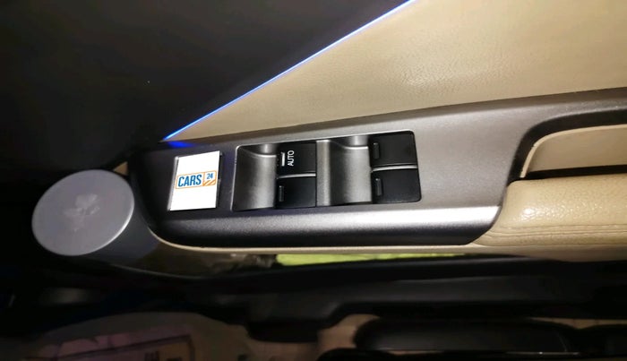 2014 Honda City 1.5L I-VTEC VX CVT, Petrol, Automatic, 2,06,558 km, interior