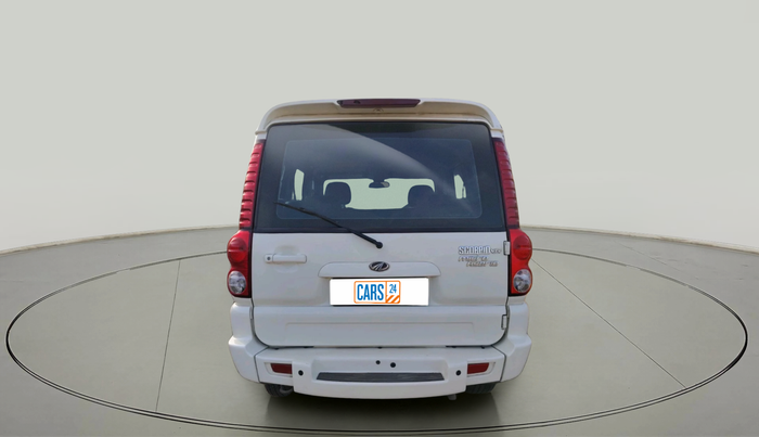 2014 Mahindra Scorpio VLX 2WD, Diesel, Manual, 2,82,601 km, exterior