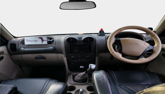 2014 Mahindra Scorpio VLX 2WD, Diesel, Manual, 2,82,601 km, interior