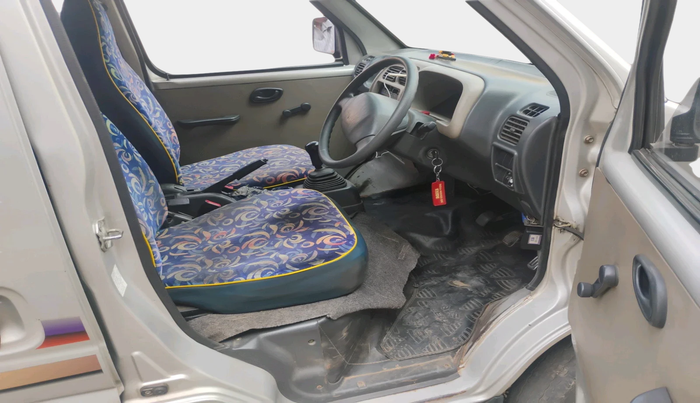 2012 Maruti Eeco 7 STR, CNG, Manual, 1,33,560 km, interior