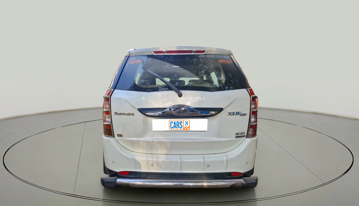 2016 Mahindra XUV500 W10 AWD AT, Diesel, Automatic, 1,06,951 km, exterior