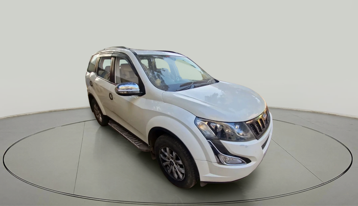 2016 Mahindra XUV500 W10 AWD AT, Diesel, Automatic, 1,06,951 km, exterior