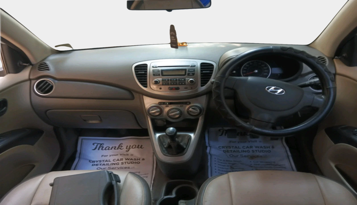 2013 Hyundai i10 MAGNA 1.1, Petrol, Manual, 1,06,056 km, interior