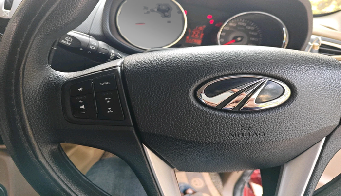 2018 Mahindra TUV300 T10 AMT, Diesel, Automatic, 1,17,658 km, interior