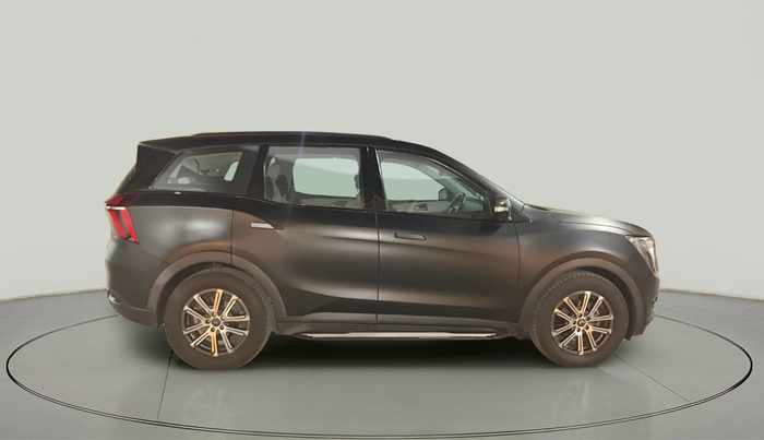 2022 Mahindra XUV700 AX 7 LUXURY D AT 7 STR, Diesel, Automatic, 55,534 km, exterior