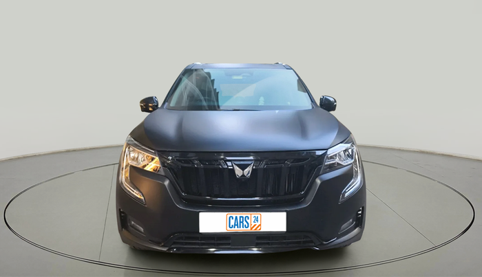 2022 Mahindra XUV700 AX 7 LUXURY D AT 7 STR, Diesel, Automatic, 55,534 km, exterior