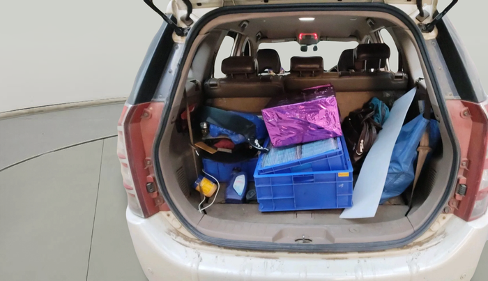 2013 Mahindra XUV500 W8, Diesel, Manual, 1,90,637 km, exterior