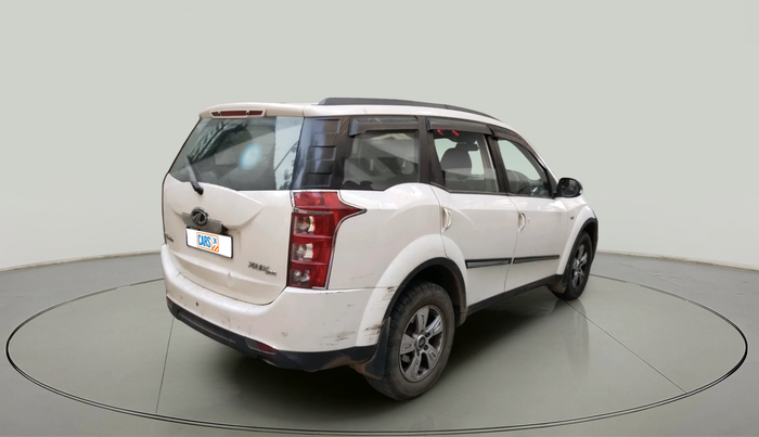2013 Mahindra XUV500 W8, Diesel, Manual, 1,90,637 km, exterior