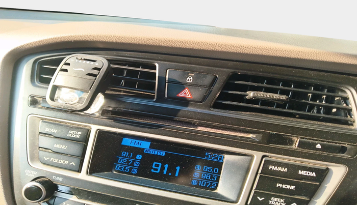 2015 Hyundai Elite i20 ASTA 1.2, Petrol, Manual, 1,37,058 km, interior