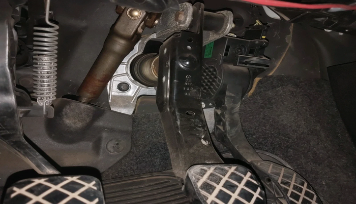 2011 Skoda Fabia ELEGANCE 1.6 MPI, Petrol, Manual, 1,10,293 km, interior