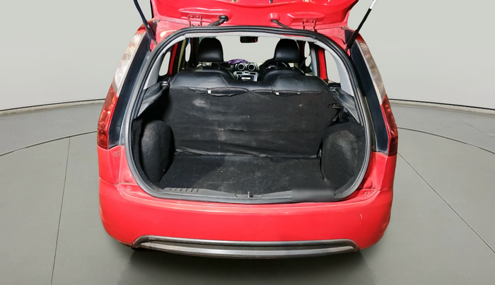 2011 Ford Figo ZXI 1.2 PETROL, Petrol, Manual, 92,120 km, exterior