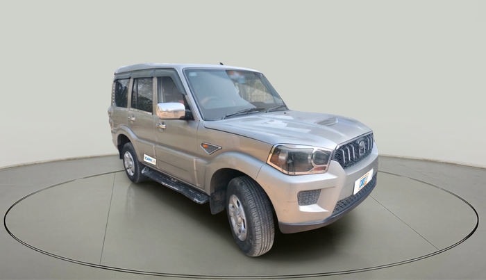 2015 Mahindra Scorpio S2, Diesel, Manual, 2,16,057 km, exterior