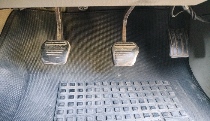 2015 Mahindra Scorpio S2, Diesel, Manual, 2,16,057 km, interior