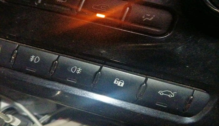 2018 Tata NEXON XZ PLUS PETROL, Petrol, Manual, 58,381 km, interior