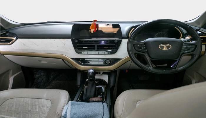 2022 Tata Safari XZA PLUS, Diesel, Automatic, 91,870 km, interior