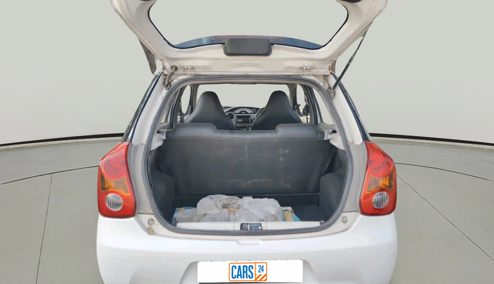 2011 Toyota Etios Liva G, Petrol, Manual, 1,08,613 km, exterior