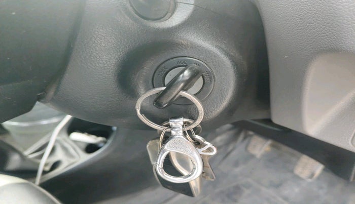 2011 Toyota Etios Liva G, Petrol, Manual, 1,08,613 km, interior