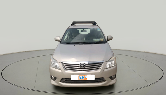 2013 Toyota Innova 2.5 VX 7 STR, Diesel, Manual, 1,39,111 km, exterior