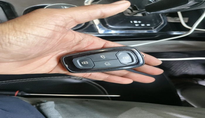 2022 Tata NEXON XZA PLUS (O) DIESEL, Diesel, Automatic, 1,38,420 km, interior