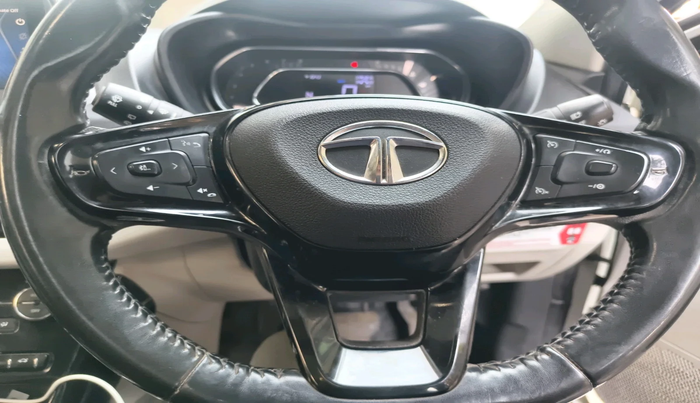 2022 Tata NEXON XZA PLUS (O) DIESEL, Diesel, Automatic, 1,38,420 km, interior