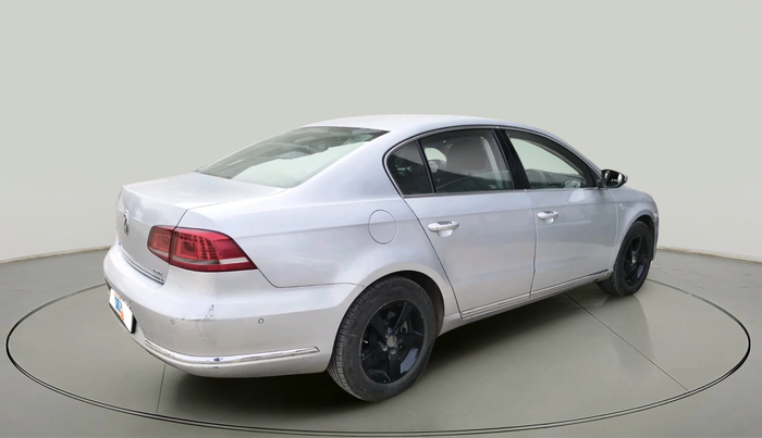 2012 Volkswagen Passat COMFORTLINE DSG, Diesel, Automatic, 1,30,788 km, exterior