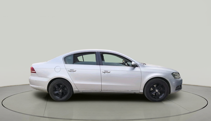 2012 Volkswagen Passat COMFORTLINE DSG, Diesel, Automatic, 1,30,788 km, exterior