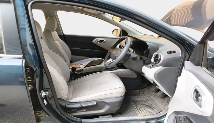 2025 Hyundai GRAND I10 NIOS Sportz (O) 1.2 Kappa VTVT, Petrol, Manual, 4,794 km, interior