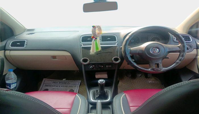 2011 Volkswagen Polo HIGHLINE1.2L, Petrol, Manual, 79,551 km, interior