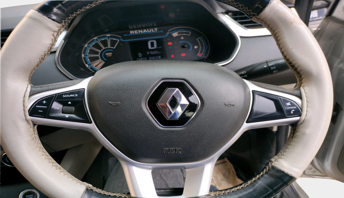 2022 Renault TRIBER RXZ, Petrol, Manual, 97,500 km, interior