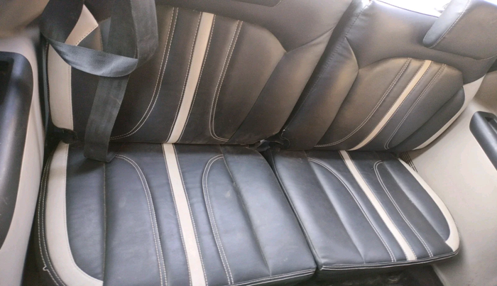 2022 Renault TRIBER RXZ, Petrol, Manual, 97,500 km, interior