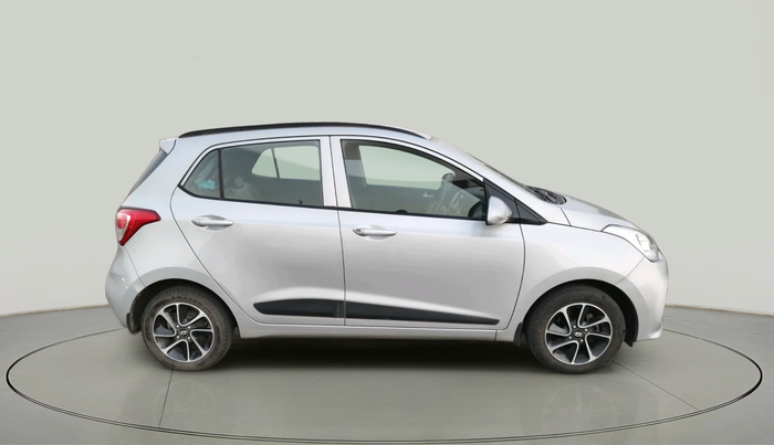 2017 Hyundai Grand i10 SPORTZ (O) AT 1.2 KAPPA VTVT, Petrol, Automatic, 40,085 km, exterior