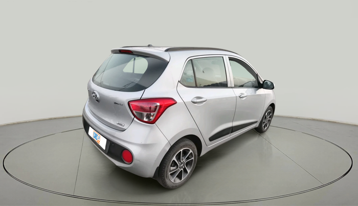 2017 Hyundai Grand i10 SPORTZ (O) AT 1.2 KAPPA VTVT, Petrol, Automatic, 40,085 km, exterior