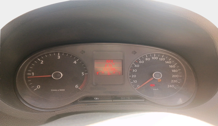 2011 Volkswagen Polo COMFORTLINE 1.2L, Diesel, Manual, 1,33,798 km, interior