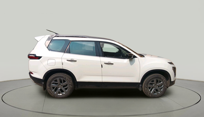 2022 Tata Safari XT PLUS, Diesel, Manual, 1,14,110 km, exterior