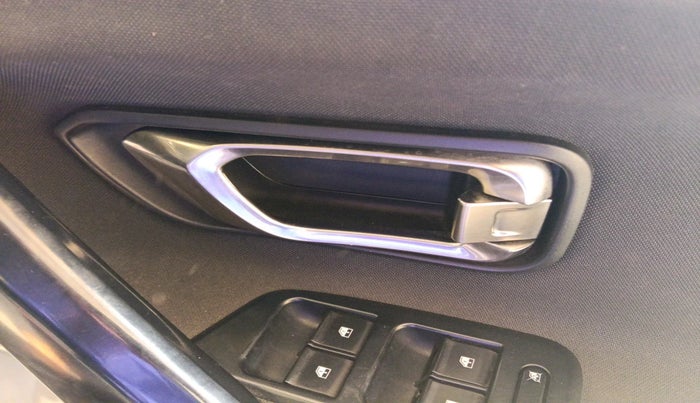 2022 Tata Safari XT PLUS, Diesel, Manual, 1,14,110 km, interior