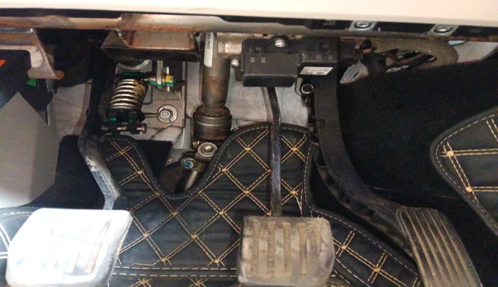 2022 Tata Safari XT PLUS, Diesel, Manual, 1,14,110 km, interior