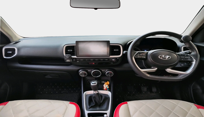 2022 Hyundai VENUE SX 1.5 (O) EXECUTIVE CRDI, Diesel, Manual, 40,755 km, interior