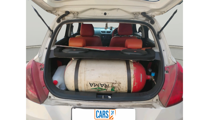 2014 Maruti Swift VXI, Petrol, Manual, 65,724 km, exterior